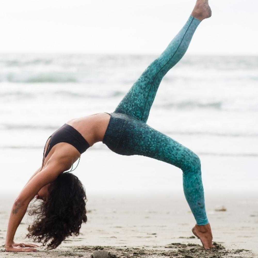Okiino green ombre leggings